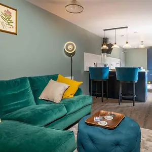 https://silcox-bath.tophotelsbath.com