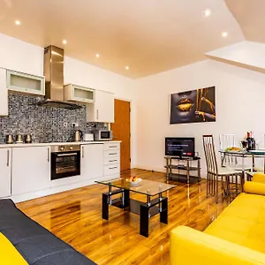 https://exclusive-city-centre-apartment-sleeps-7.hotels-newcastle-upon-tyne.com